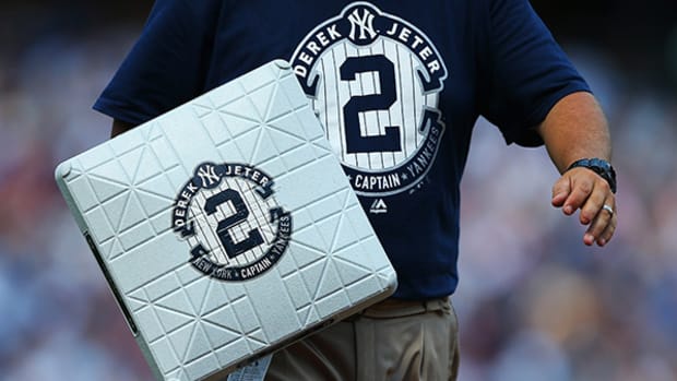 Yankees, Fans, and Friends Celebrate Derek Jeter